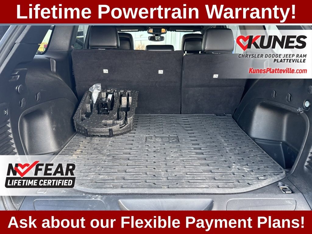 Used 2021 Jeep Grand Cherokee Limited image 29