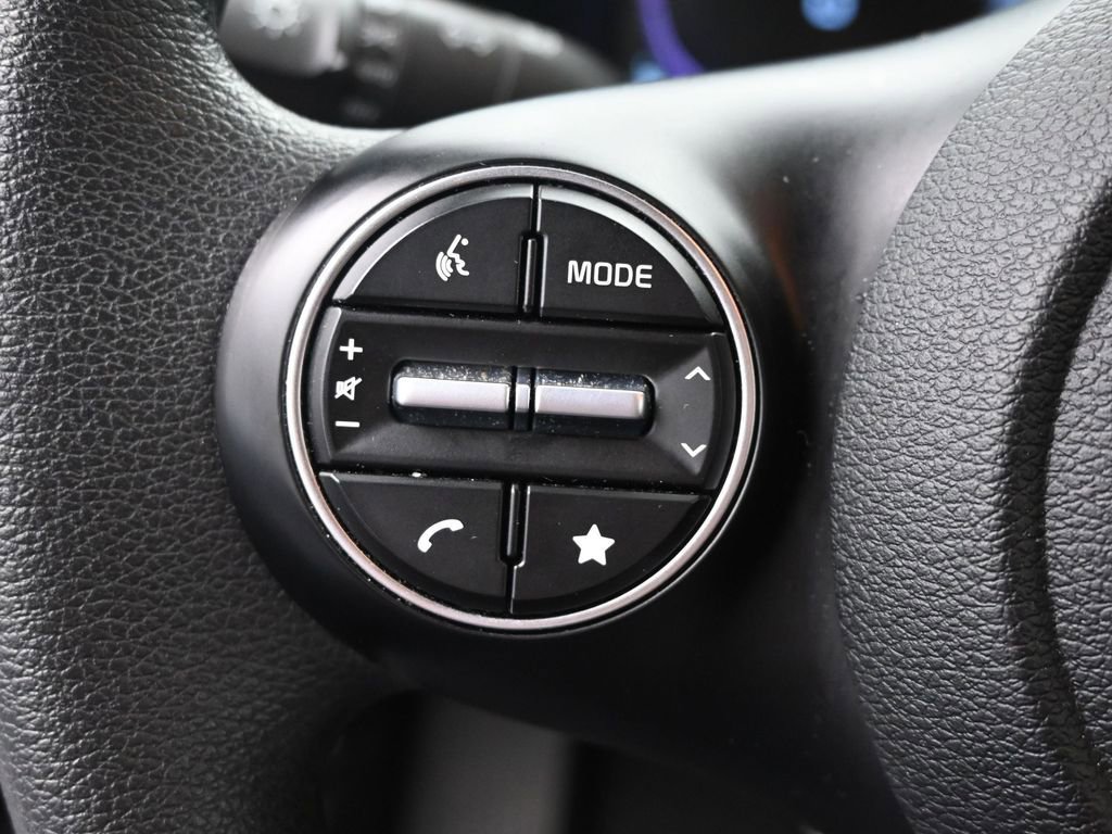 Used 2025 Kia Soul LX w/ LX Technology Package image 26