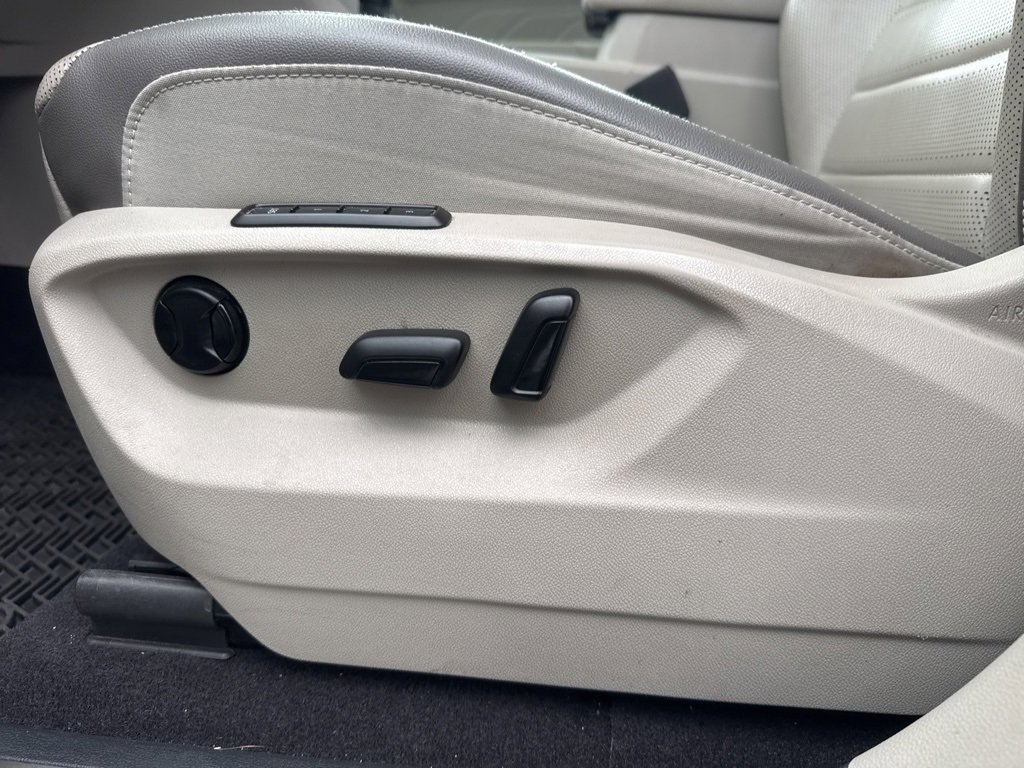 Used 2021 Volkswagen Atlas SEL Premium image 15