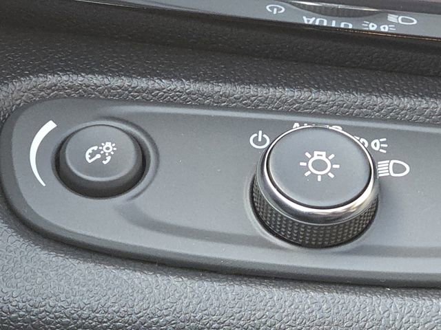 New 2026 Buick Envista Avenir image 15