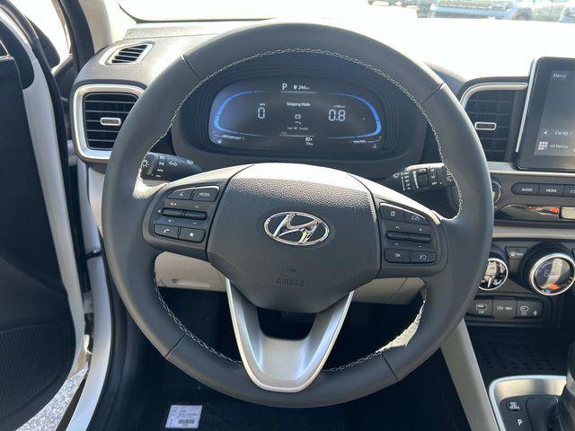 New 2026 Hyundai Venue SEL FWD image 7