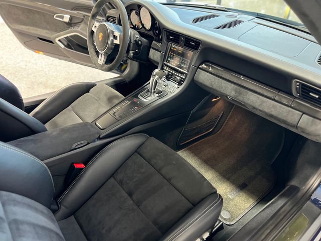 Used 2015 Porsche 911 GT3 RWD image 23