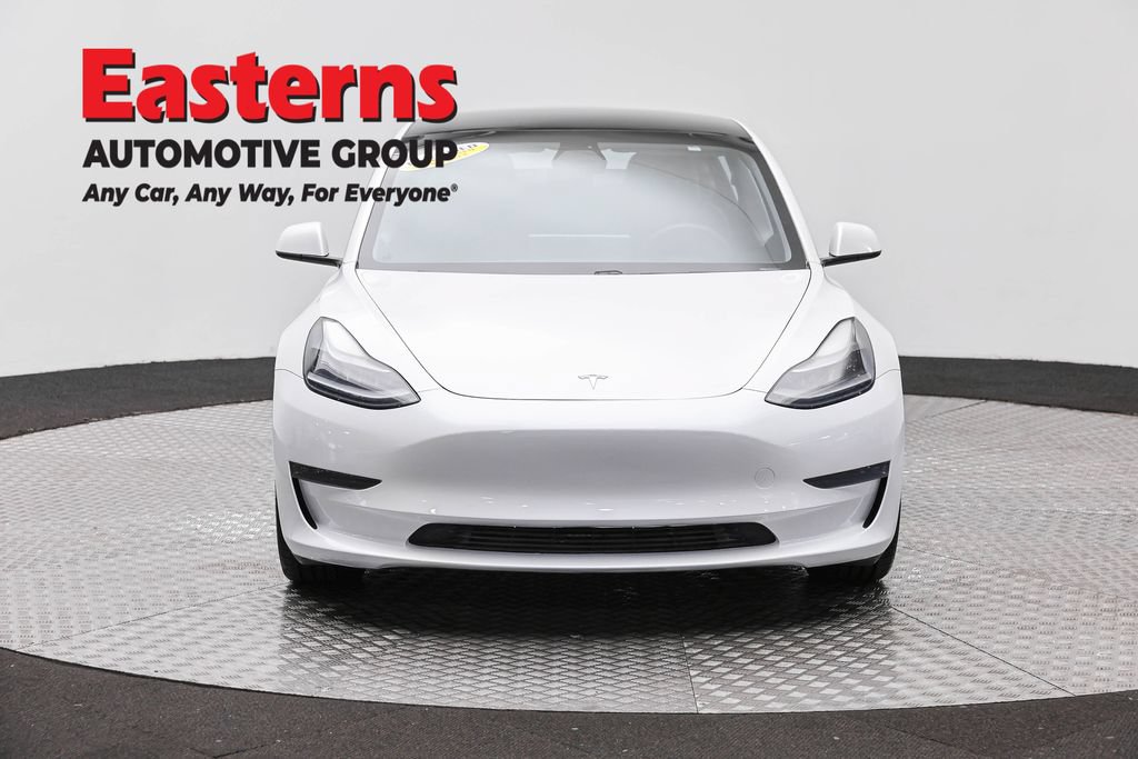 Used 2021 Tesla Model 3 Standard Range Plus RWD image 2