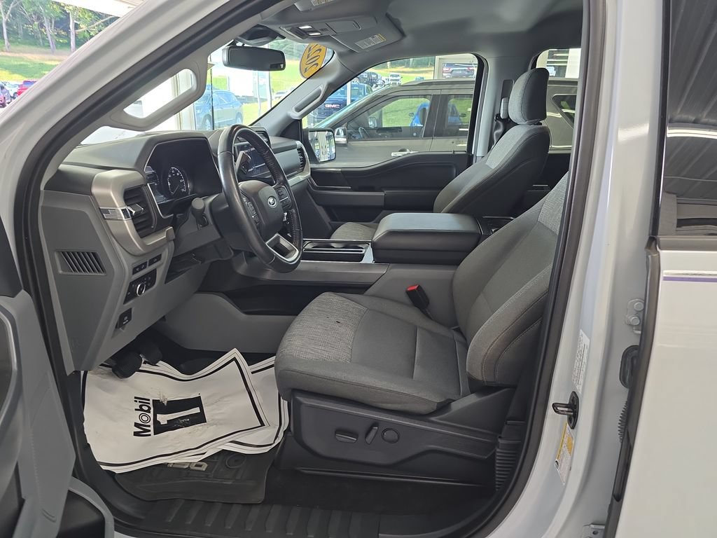 Used 2022 Ford F150 XLT w/ Equipment Group 302A High AWD/4WD image 13