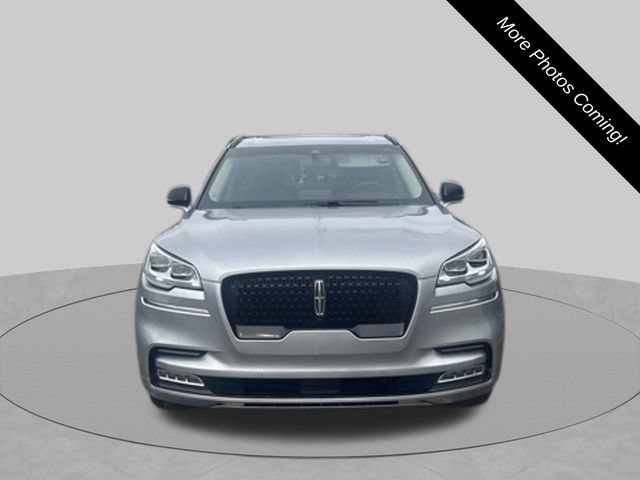 Used 2023 Lincoln Aviator Reserve w/ Equipment Group 201A AWD/4WD image 2