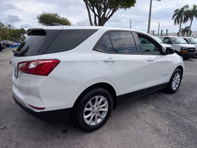 Used 2018 Chevrolet Equinox LS image 15