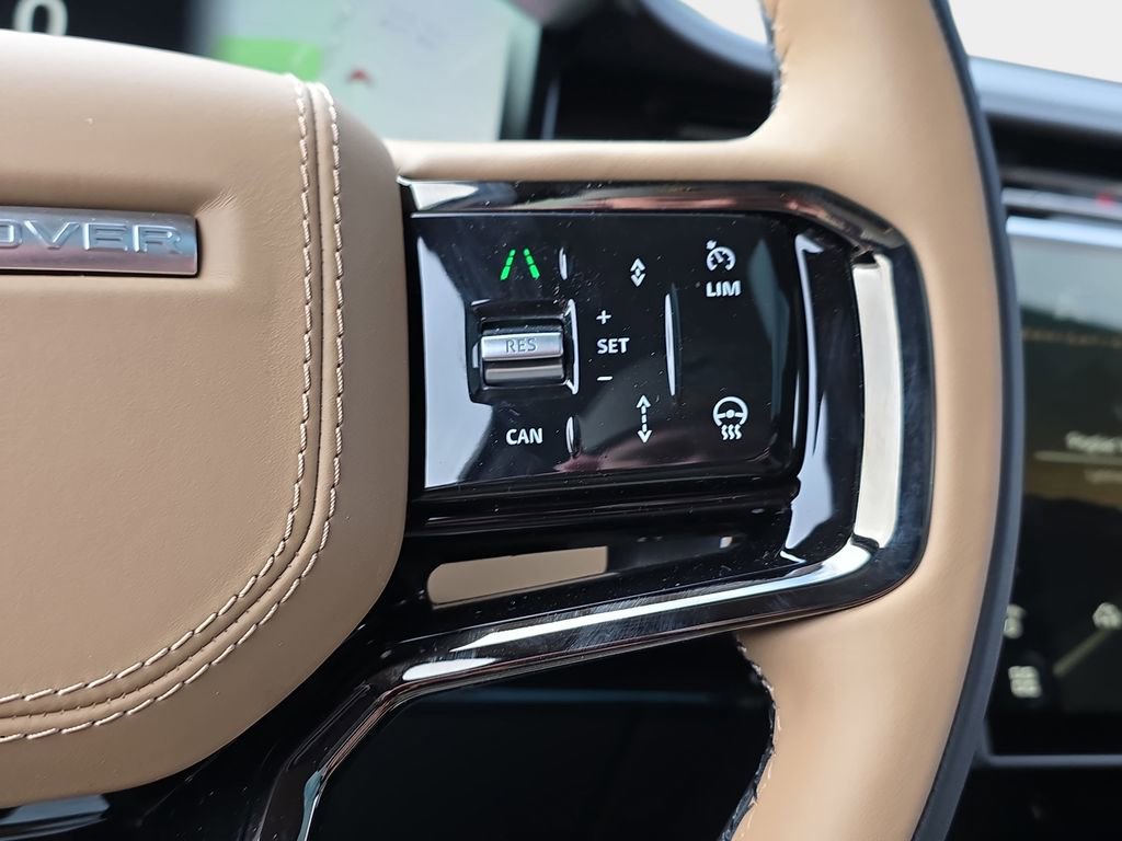 New 2026 Land Rover Range Rover Sport Dynamic SE image 18