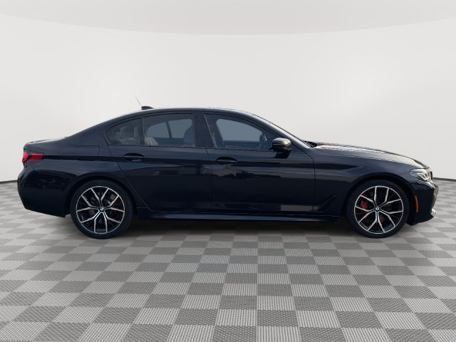 Used 2023 BMW 540i xDrive w/ M Sport Package AWD/4WD image 5