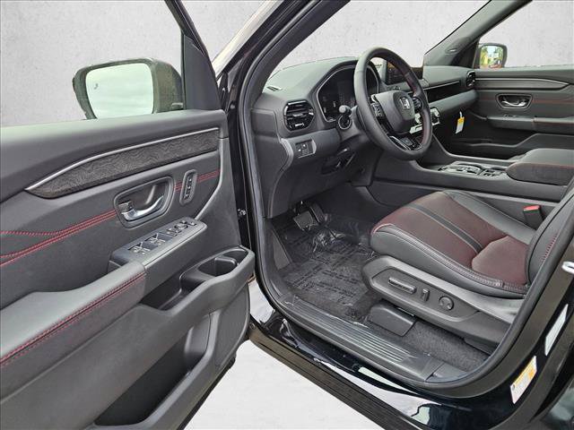 New 2026 Honda Pilot Black Edition image 16