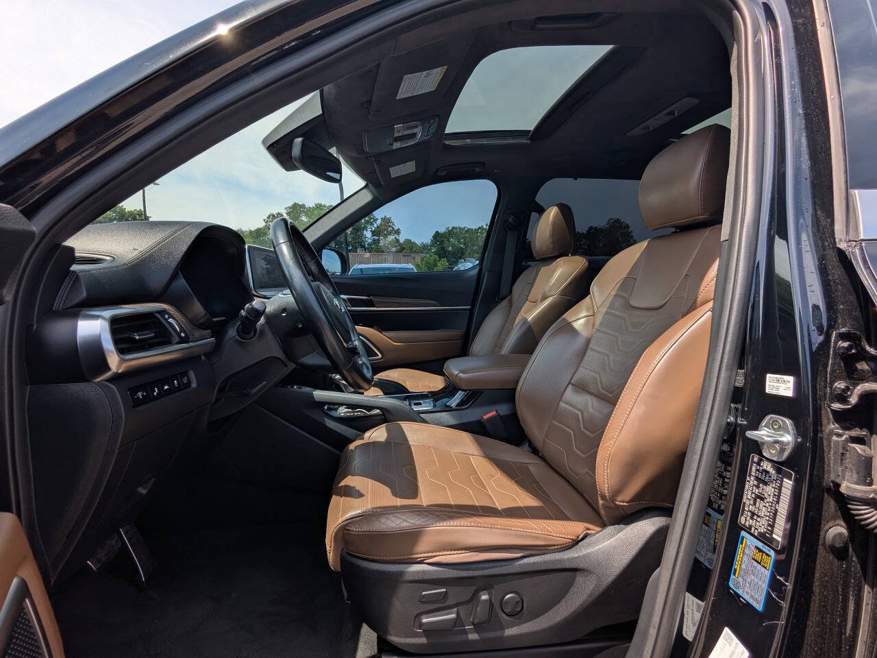 Used 2020 Kia Telluride SX w/ SX Prestige Package AWD/4WD image 13