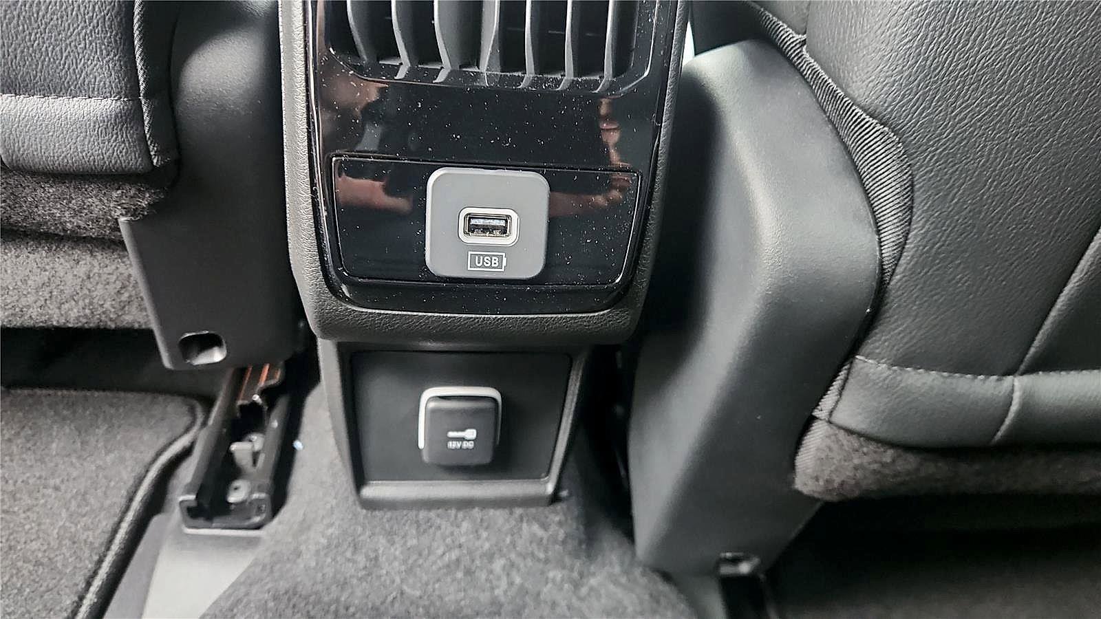 New 2026 Jeep Compass Limited w/ Sun, Sound & Navigation Group image 25