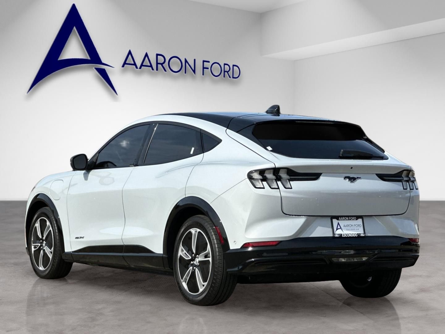 Used 2023 Ford Mustang Mach-E Premium image 4