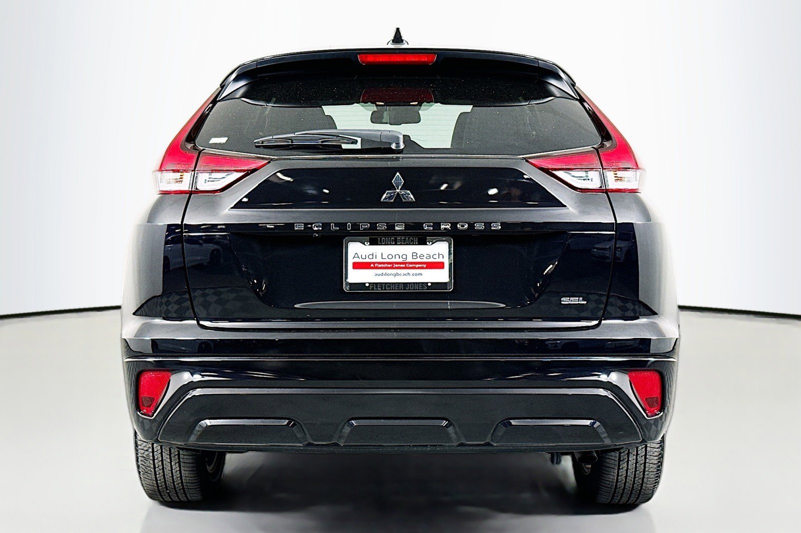 Used 2025 Mitsubishi Eclipse Cross SEL image 3