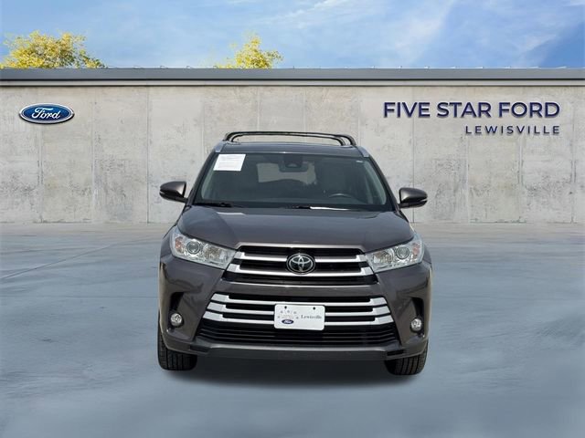 Used 2017 Toyota Highlander XLE image 8