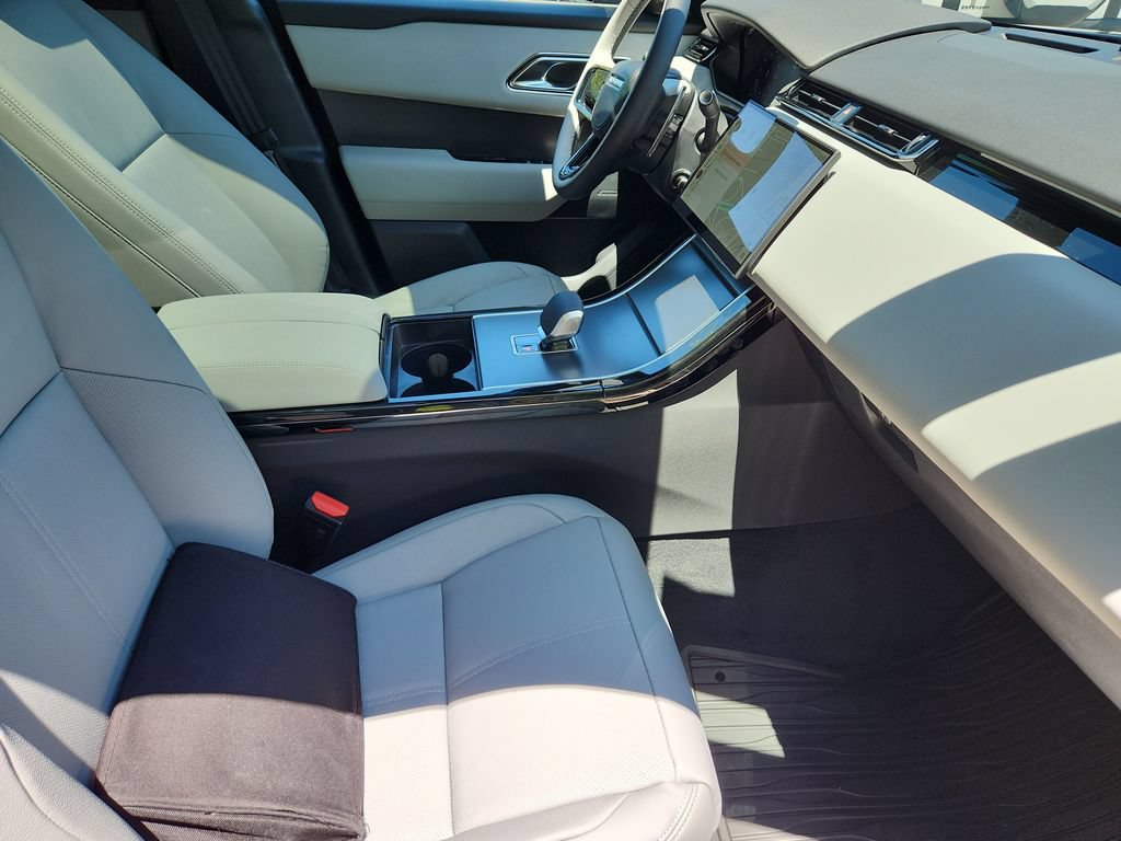 New 2026 Land Rover Range Rover Velar S AWD/4WD image 3