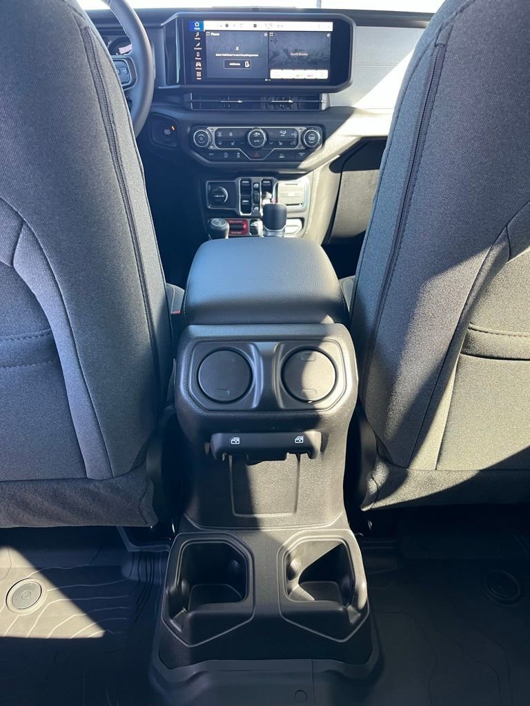 New 2026 Jeep Wrangler Unlimited Sport image 25