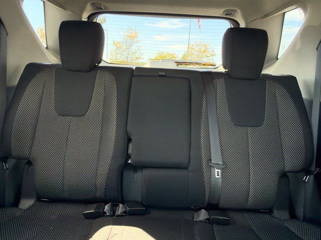 Used 2013 Chevrolet Equinox LT w/ Driver Convenience Package FWD image 26