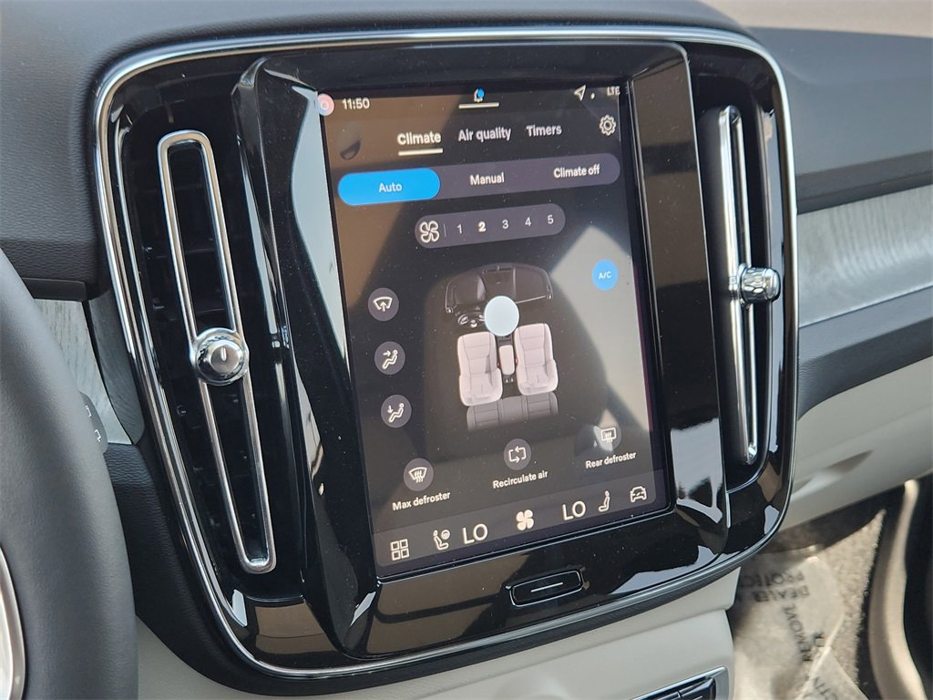 New 2026 Volvo XC40 B5 Plus w/ Protection Package Premier image 13