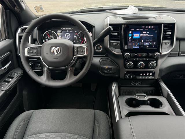 Certified 2025 RAM 3500 Big Horn image 30