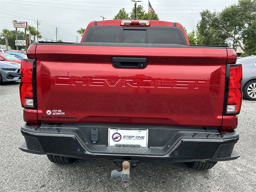 Used 2023 Chevrolet Colorado Z71 w/ Z71 Convenience Package 2 image 9