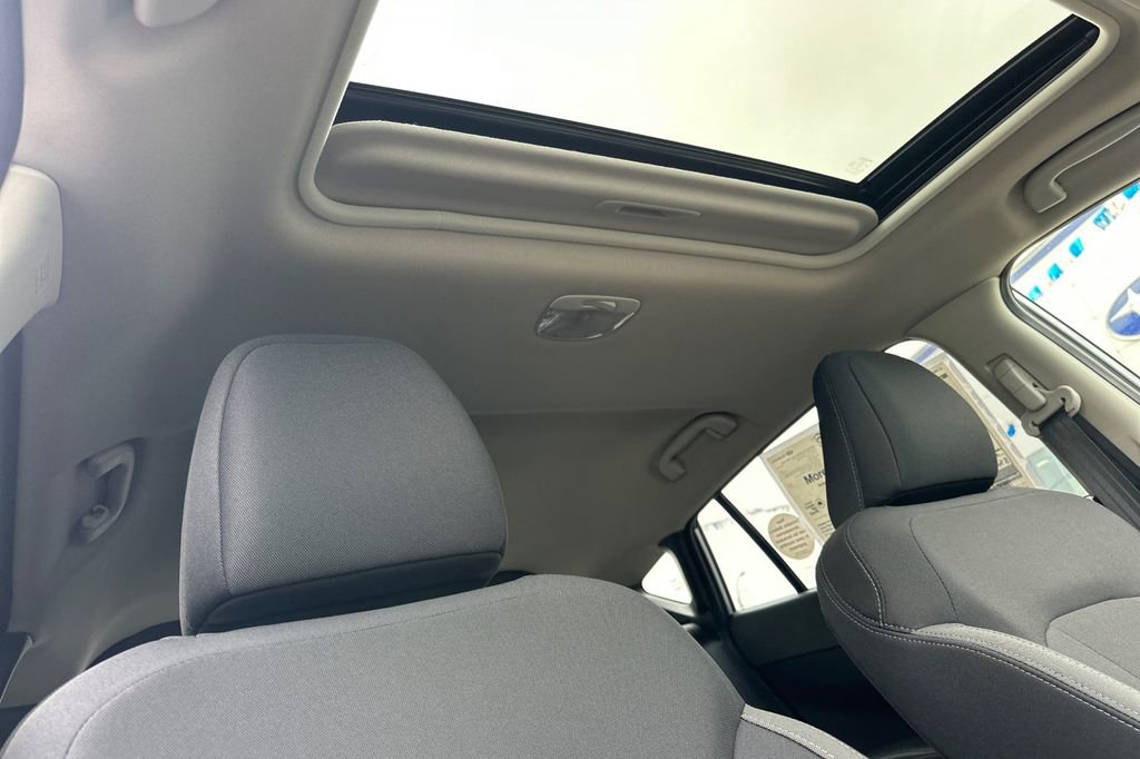 Certified 2025 Subaru Crosstrek 2.0i Premium image 19