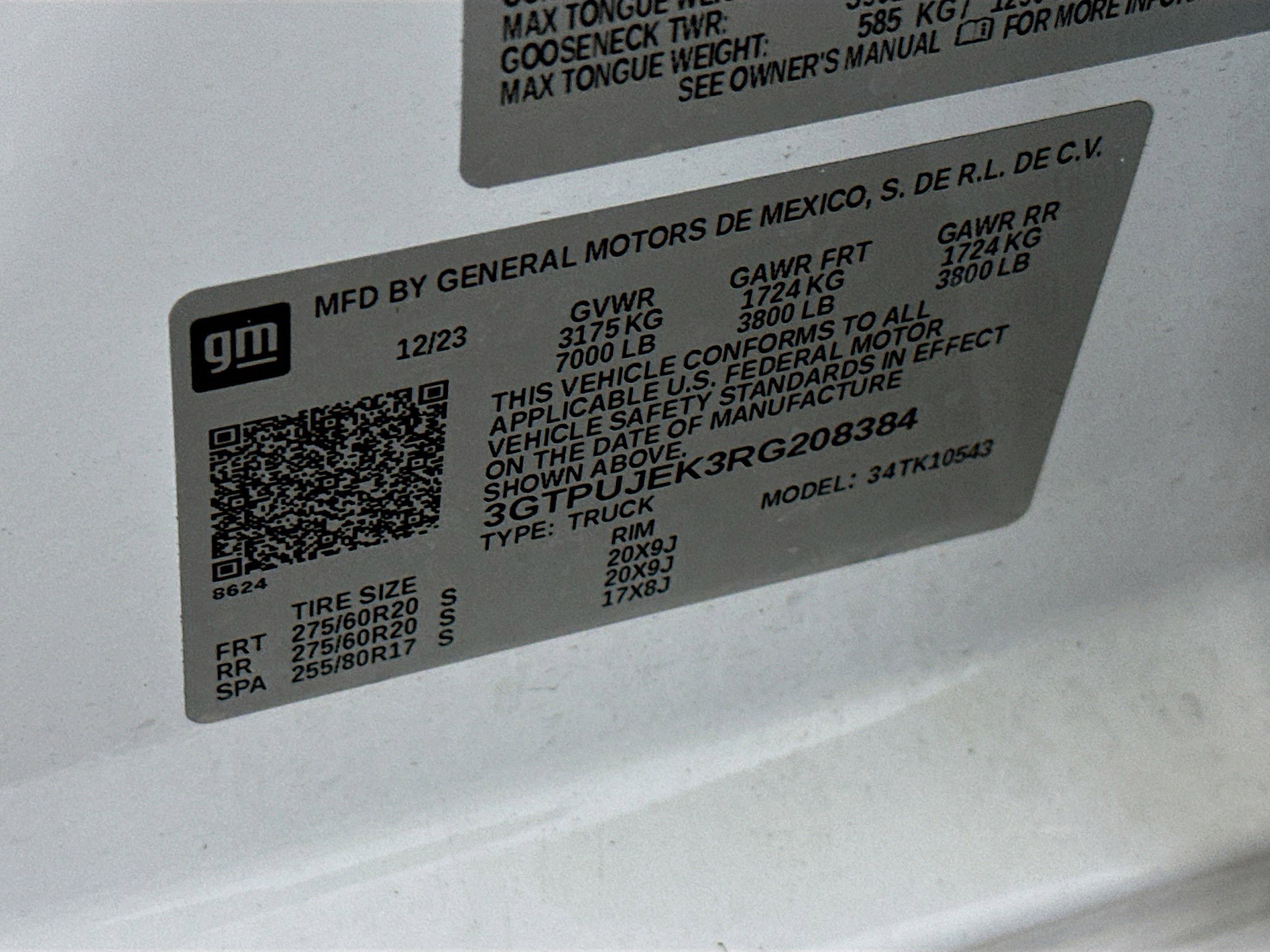 Used 2024 GMC Sierra 1500 Elevation image 12