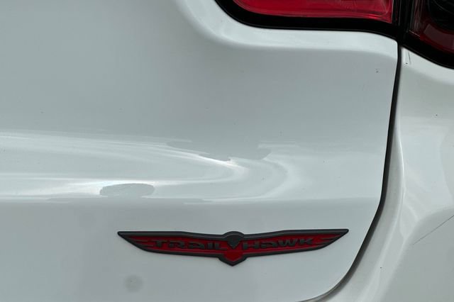 Used 2024 Jeep Compass Trailhawk image 31