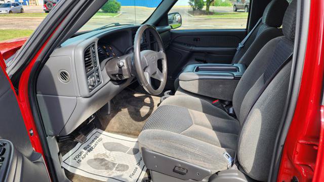 Used 2003 Chevrolet Avalanche 4x4 w/ Suspension Package, Off-Road image 13