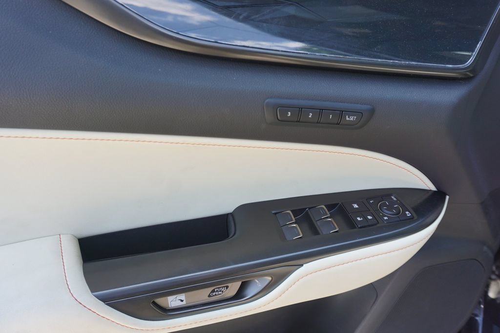 Used 2024 Lexus NX 250 FWD image 4