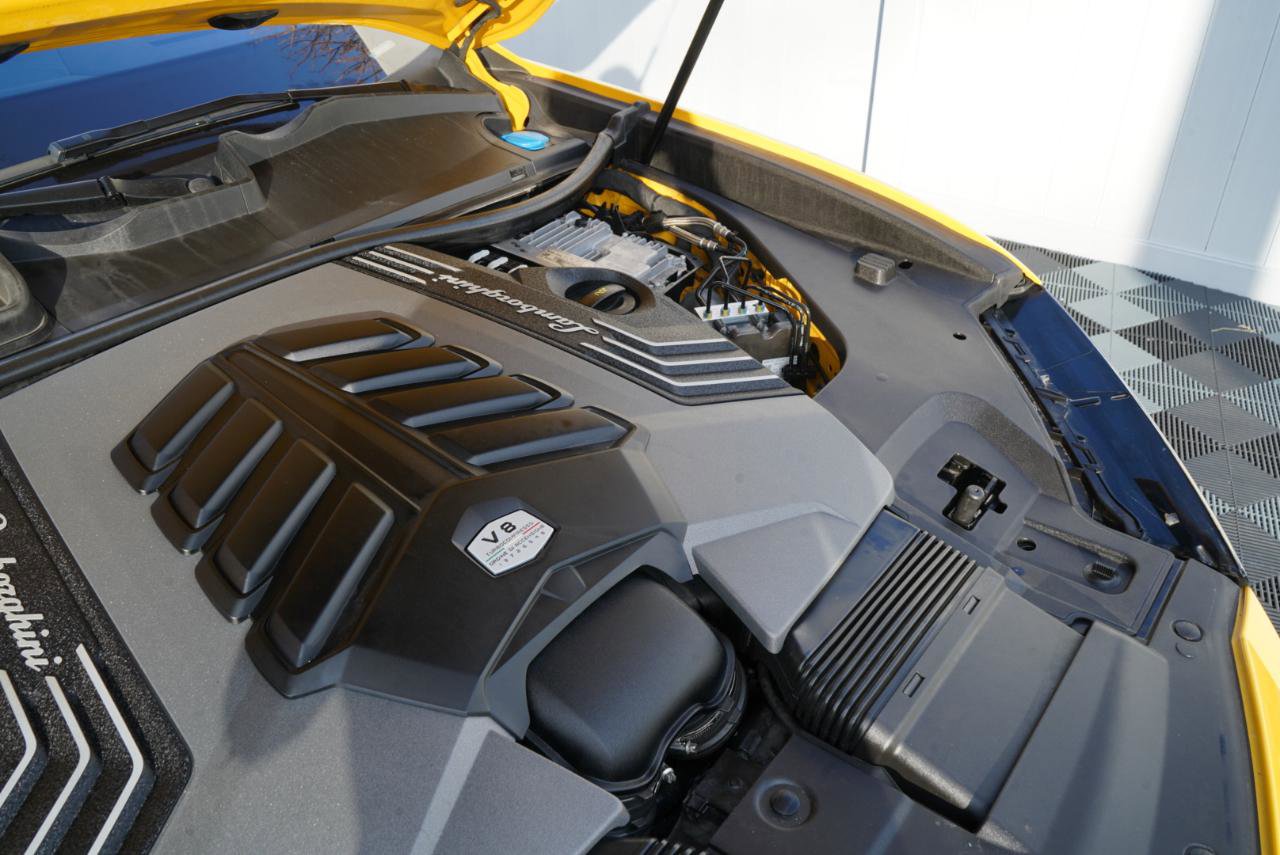 Used 2020 Lamborghini Urus AWD/4WD image 83