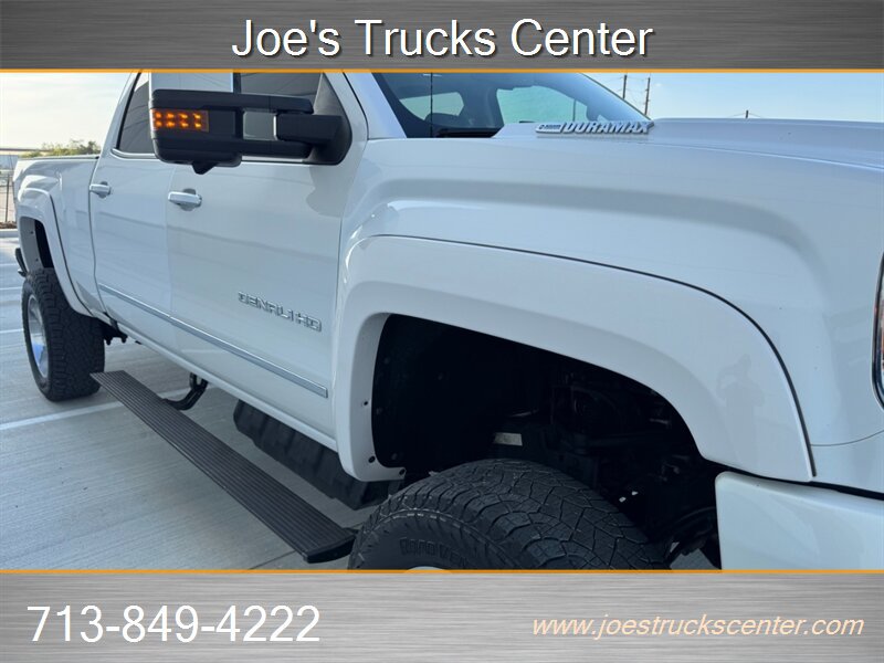Used 2019 GMC Sierra 3500 Denali w/ Duramax Plus Package AWD/4WD image 42