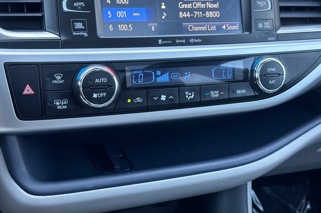 Used 2019 Toyota Highlander Limited Platinum AWD/4WD image 20