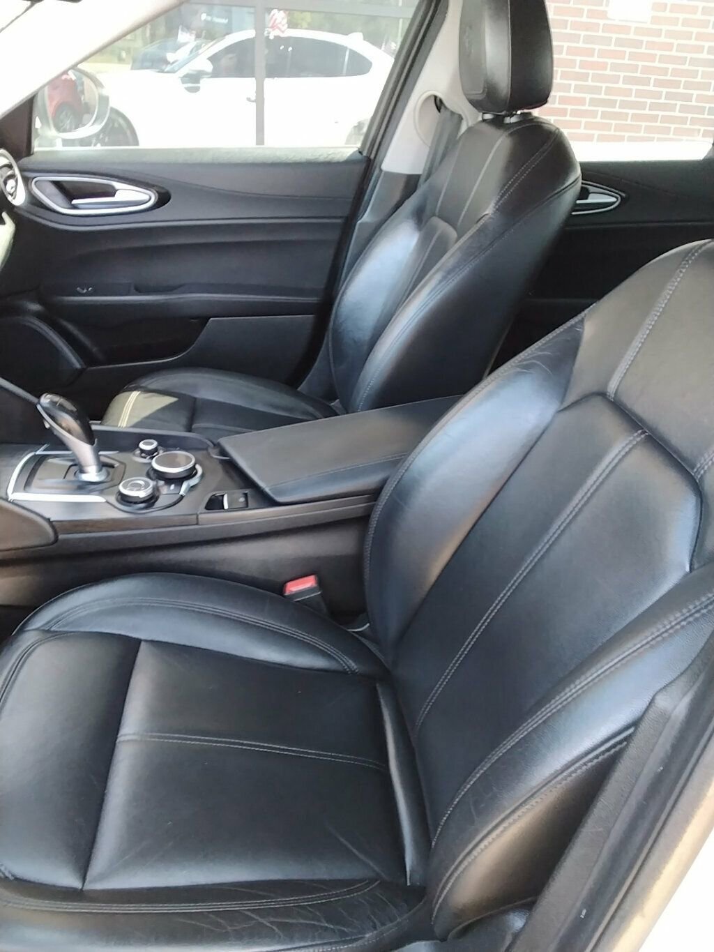 Used 2017 Alfa Romeo Giulia AWD w/ Cold Weather Package image 7