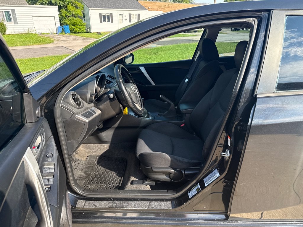 Used 2010 MAZDA MAZDA3 s Sport FWD image 10