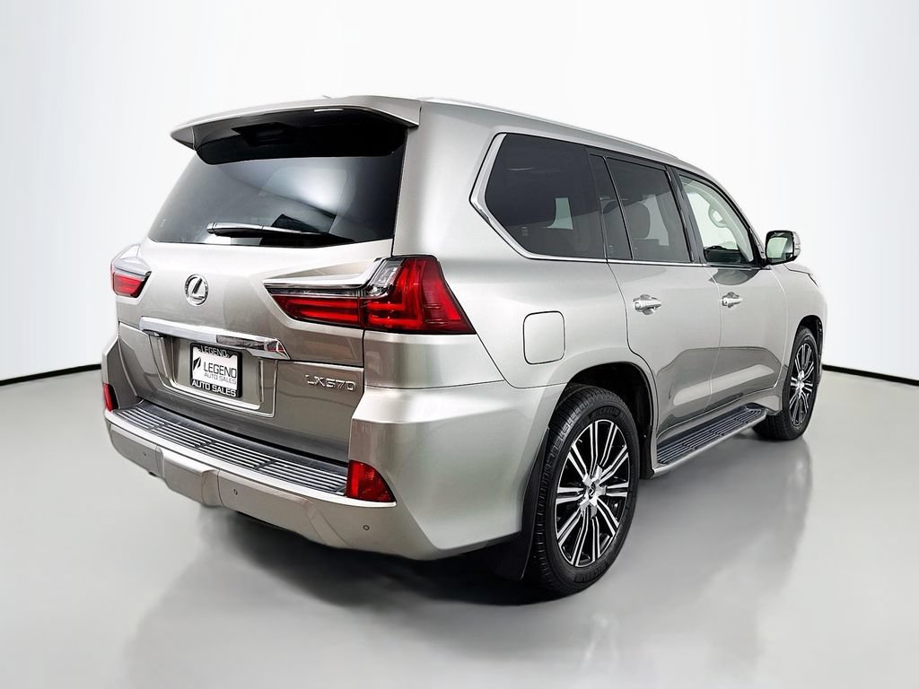 Used 2018 Lexus LX 570 4WD w/ Luxury Package image 6