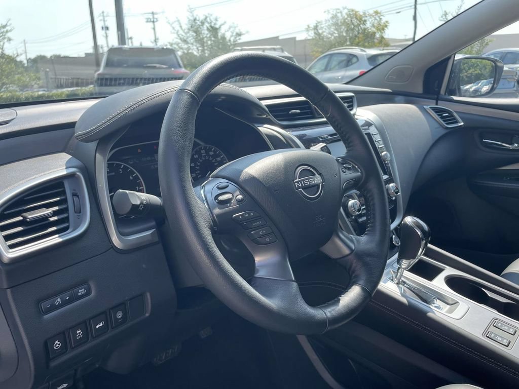 Used 2024 Nissan Murano SL AWD/4WD image 16