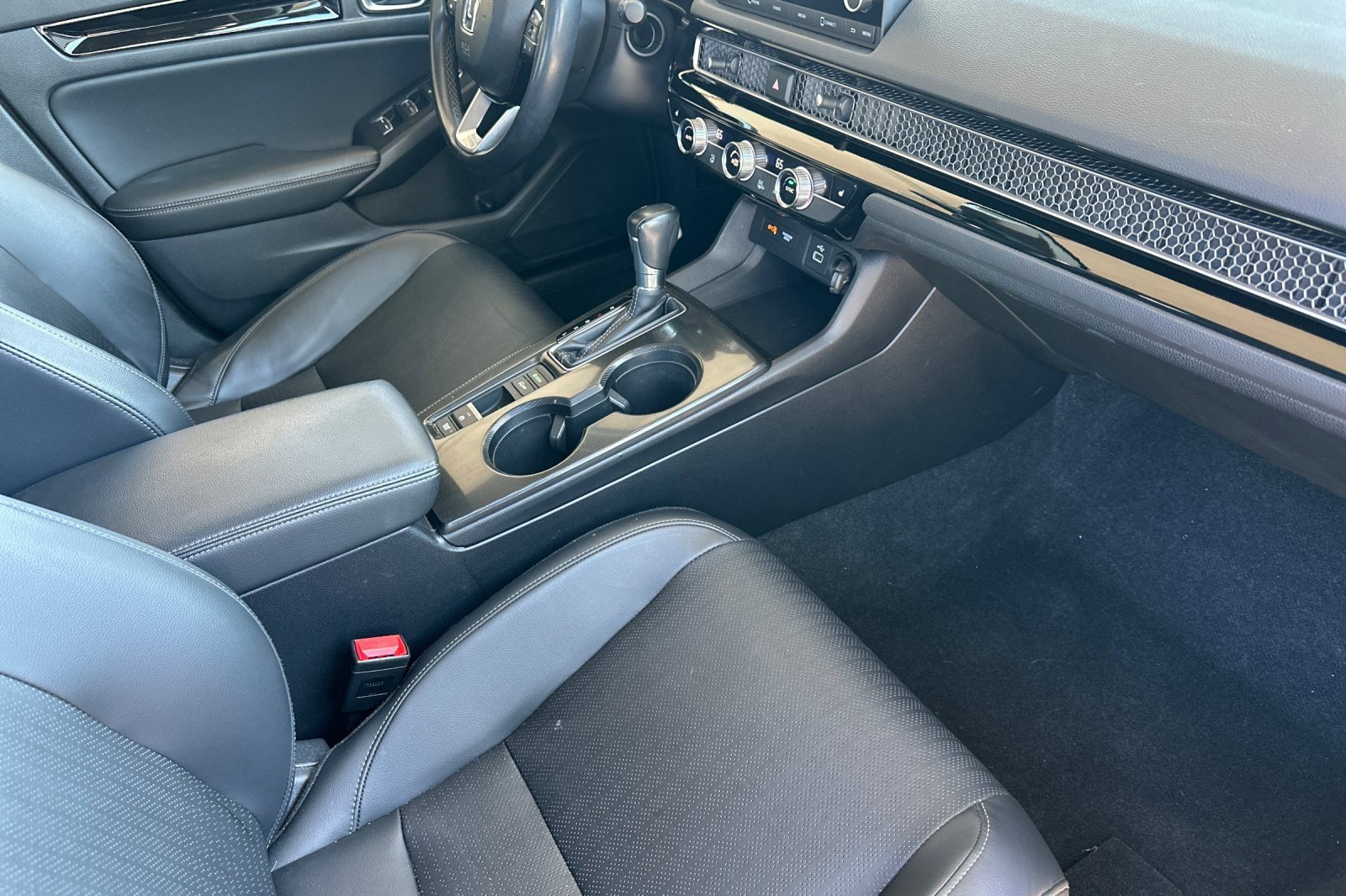 Used 2022 Honda Civic EX-L image 15