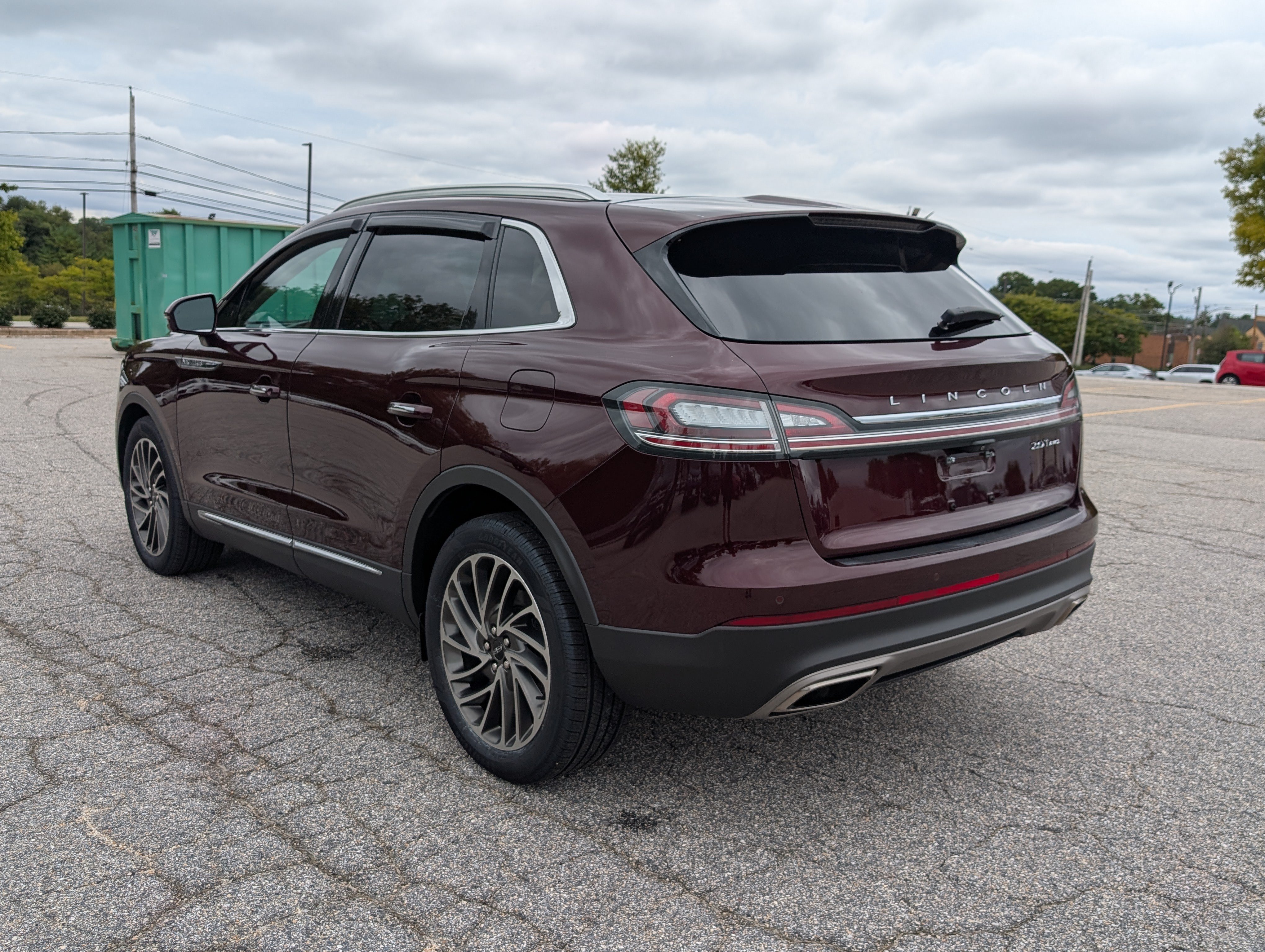 Used 2020 Lincoln Nautilus Reserve w/ Cargo Utility Package AWD/4WD image 5