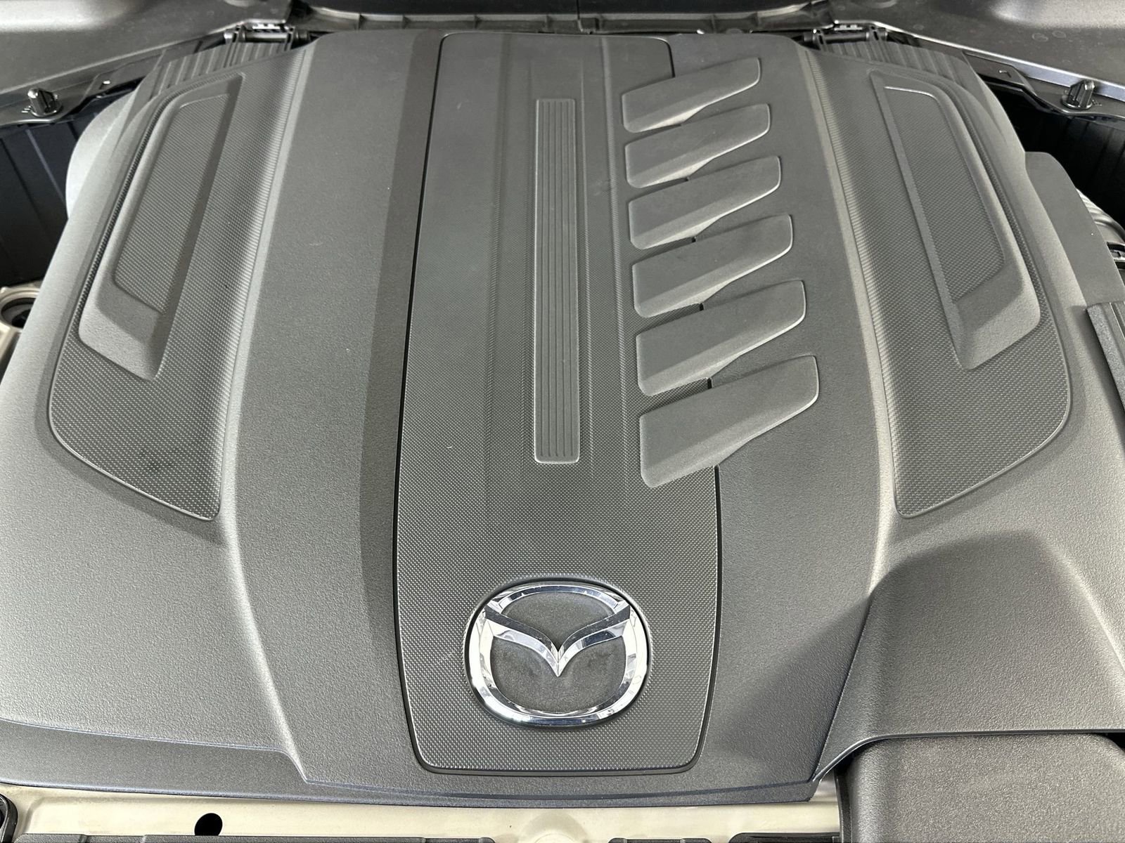 Used 2024 MAZDA CX-90 3.3 Turbo w/ Preferred Package image 27