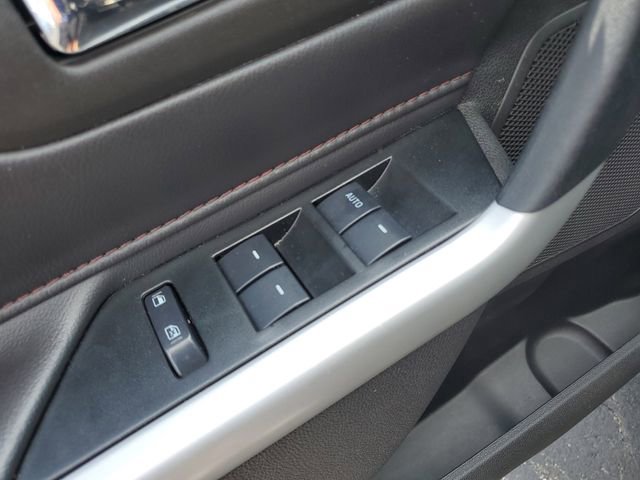 Used 2014 Ford Edge SEL w/ Equipment Group 205A AWD/4WD image 21