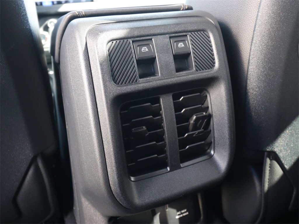 New 2025 Ford Bronco Badlands image 12