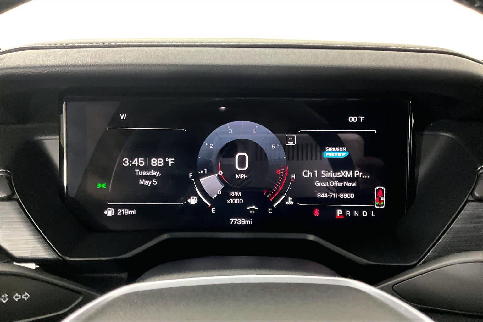 Used 2025 GMC Acadia Elevation w/ Elevation Premium Package FWD image 25