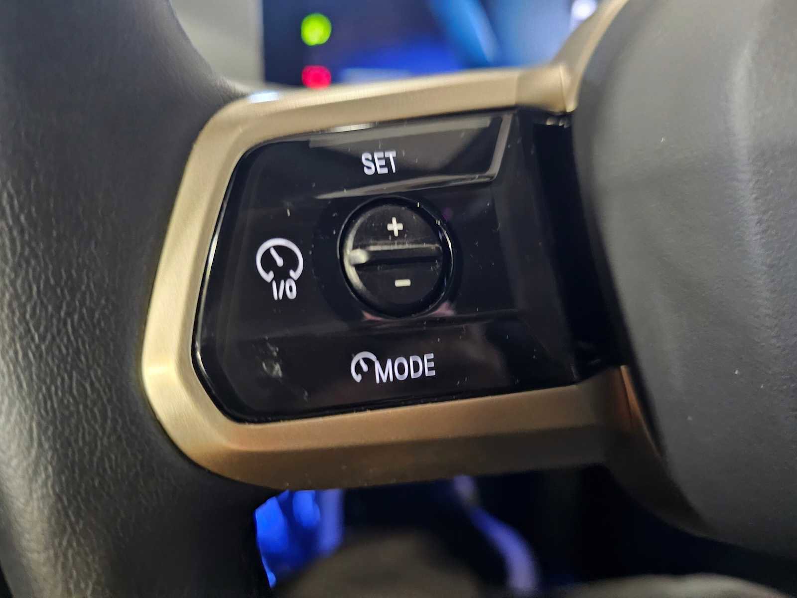 Used 2023 BMW iX xDrive50 w/ Premium Package image 19