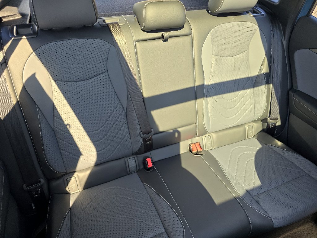 New 2026 Volkswagen Tiguan SE R-Line AWD/4WD image 16