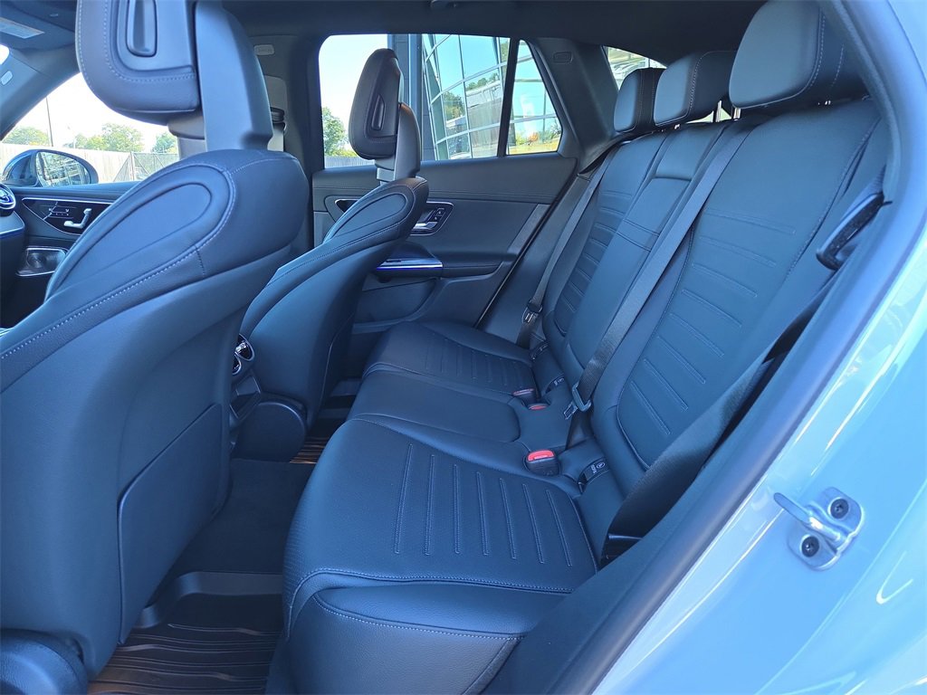 New 2026 Mercedes-Benz GLC 300 image 12