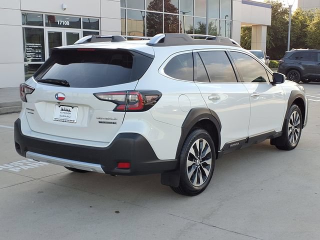 Used 2023 Subaru Outback Onyx Edition AWD/4WD image 4