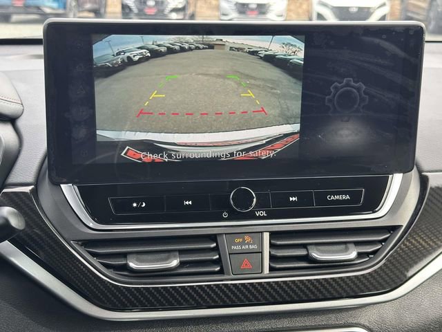 Used 2023 Nissan Altima 2.5 SR w/ SR Premium Package image 19