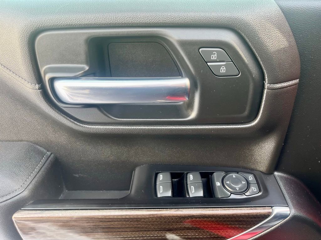 Used 2019 Chevrolet Silverado 1500 LT w/ All-Star Edition image 9