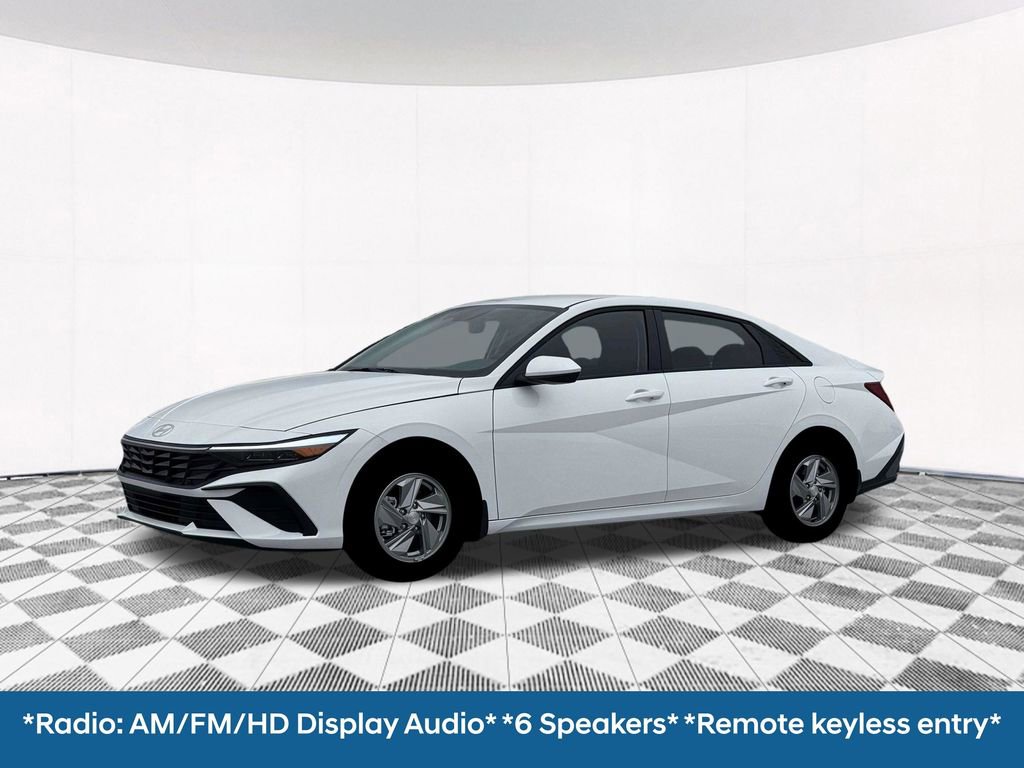New 2026 Hyundai Elantra SE FWD image 2