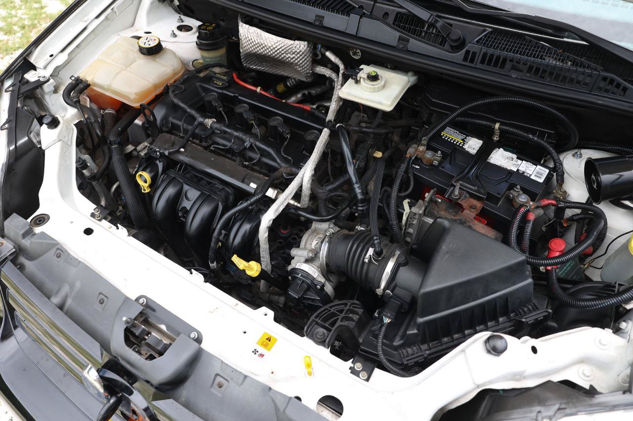 Used 2011 Ford Transit Connect XL FWD image 38
